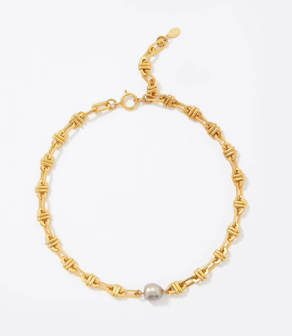 Chainlink Necklace With Pearl