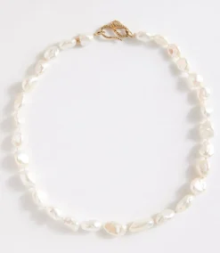 Chan Luu Pearl Necklace
