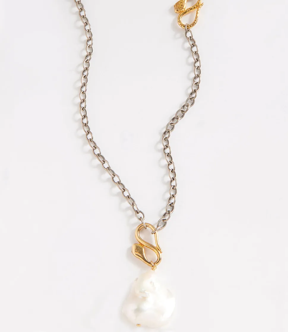 Chan Luu Pearl Pendant Necklace