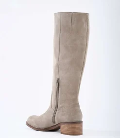 Round Toe Knee High Boots