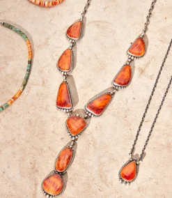 Spiny Oyster Lariat Necklace